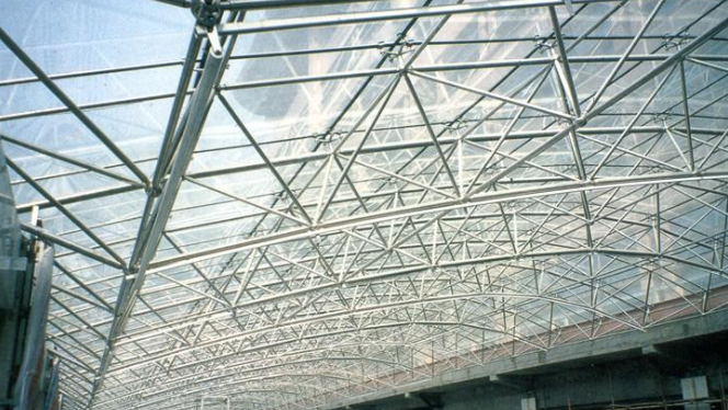 双辽网架公司的彩色压型钢板的吊装方法有哪些